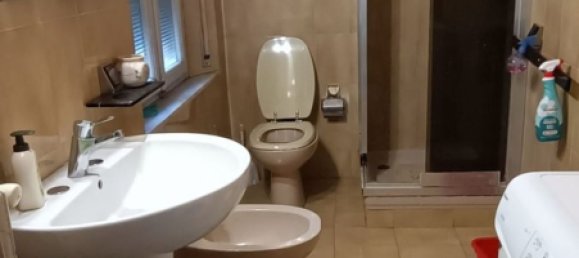 Apartamento de 6 divisões em Pontedera, Italy N.º 39099 16