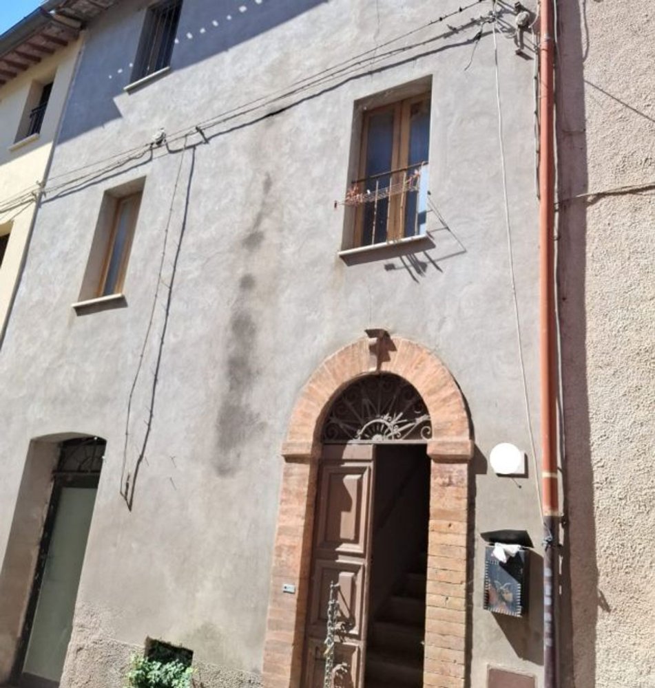 3-Zimmer Wohnung in Trevi, Italy, Nr. 44776