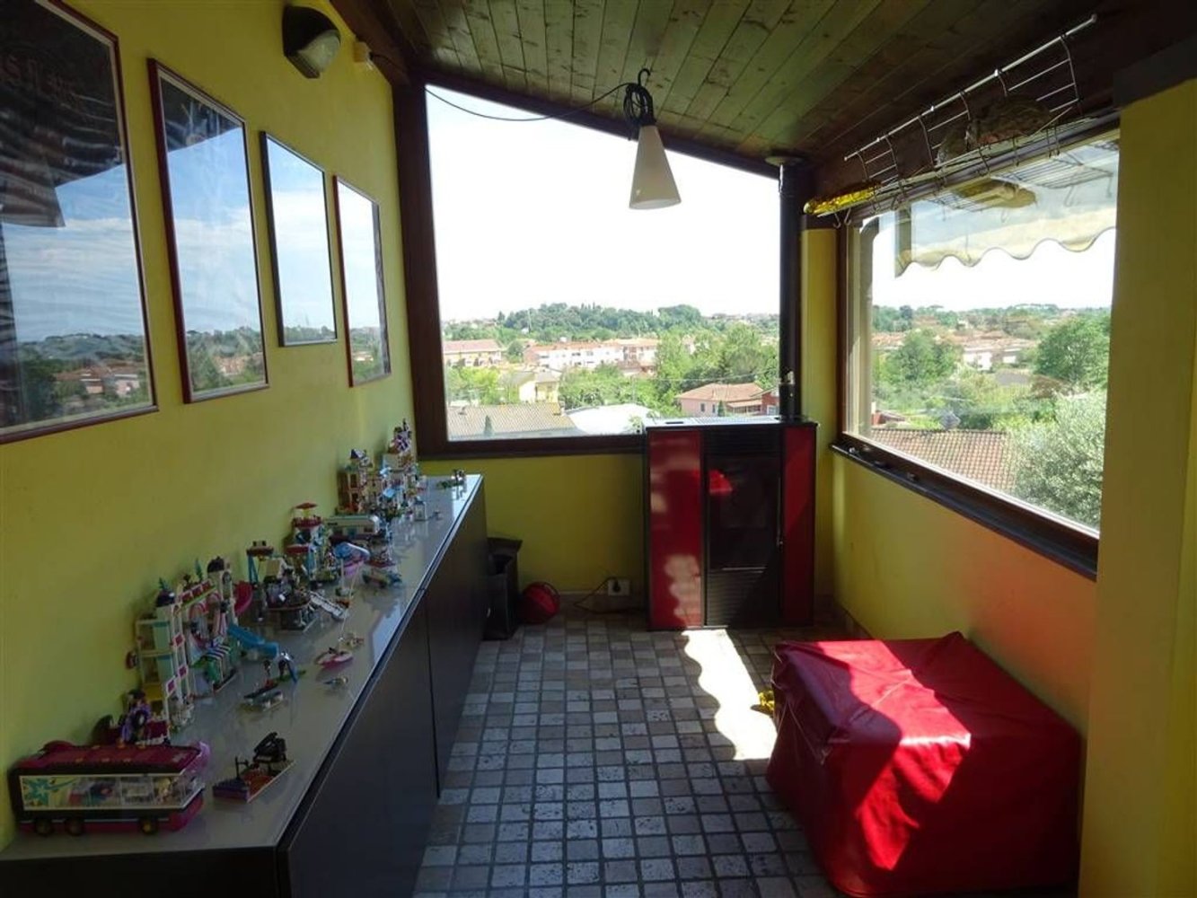 5 rooms Warehouse in Sarzana, Italy No. 228446