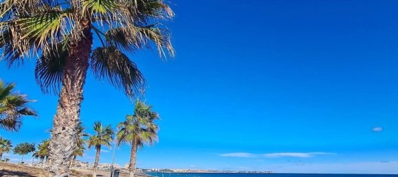 Bungalow de 2 dormitorios en Alicante, Spain No. 176480 28