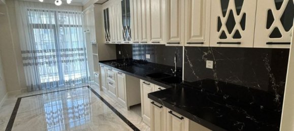 3 bedrooms Apartment in Baku, Azerbaijan No. 1737 14