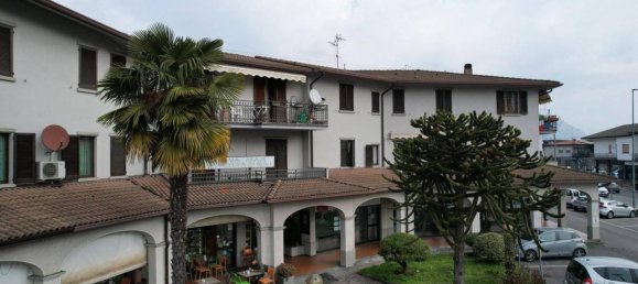 Apartamento de 4 habitaciónes en Villongo, Italy No. 42622 3