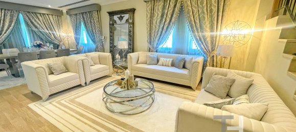 4 Schlafzimmer Villa in Jumeirah Park, UAE, Nr. 95695 9