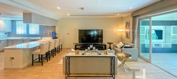 4 Schlafzimmer Villa in Jumeirah Park, UAE, Nr. 95695 8