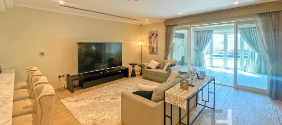 4 Schlafzimmer Villa in Jumeirah Park, UAE, Nr. 95695 14