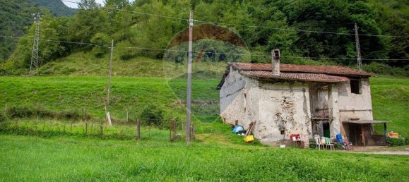 Дом с 5 комнатами в Вобарно, Италия № 327956 5