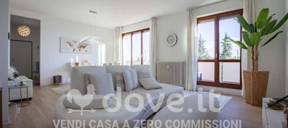 Пентхаус с 3 комнатами в Бусто Арсицио, Италия № 31069 2