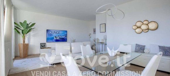 Пентхаус с 3 комнатами в Бусто Арсицио, Италия № 31069 5