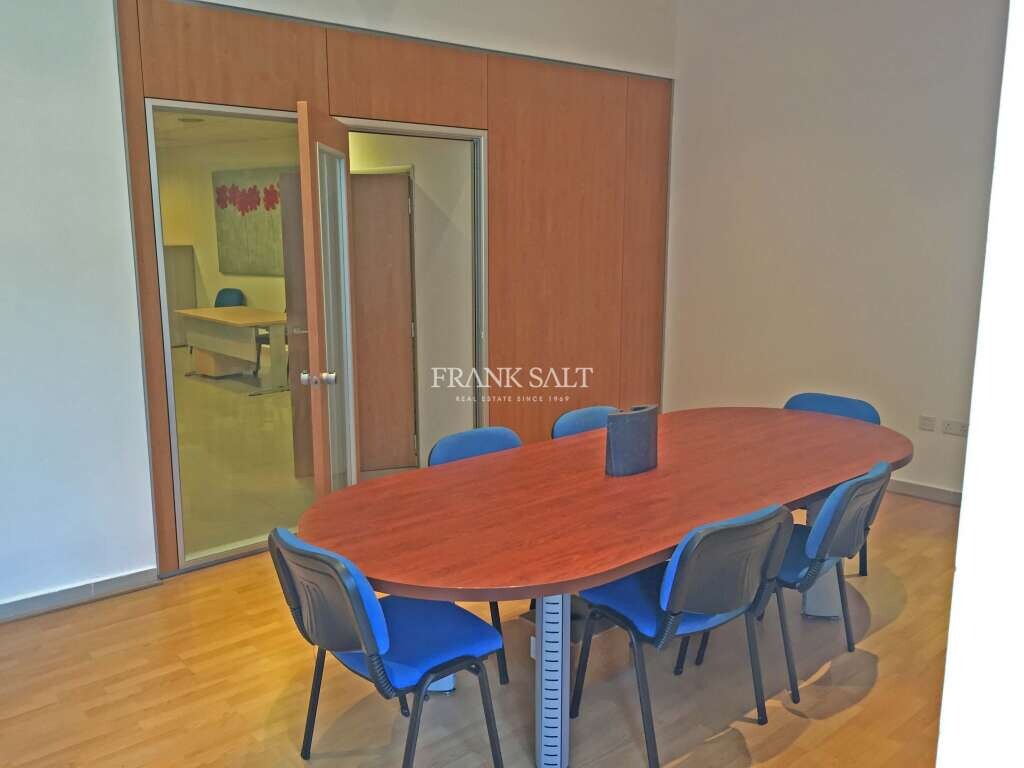 Büro in Pieta, Malta 255m², Nr. 12076