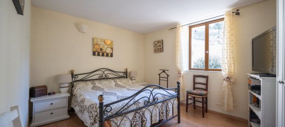 Moradia em banda T3 em Gard, France N.º 339337 3