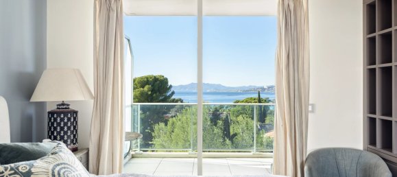 3 bedrooms Apartment in Antibes, France No. 1444 9