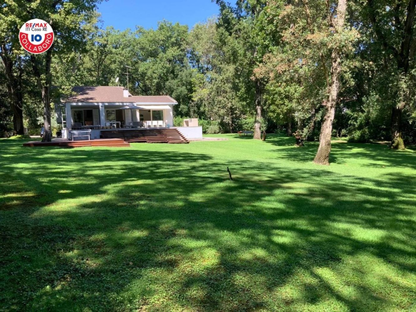 7 bedrooms Villa in Sabaudia, Italy No. 52882