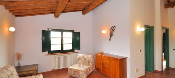 25 rooms House in Città della Pieve, Italy No. 52894 18