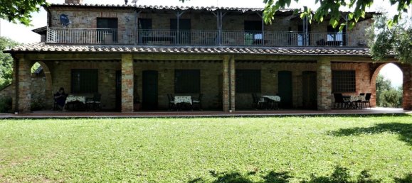 25 rooms House in Città della Pieve, Italy No. 52894 8