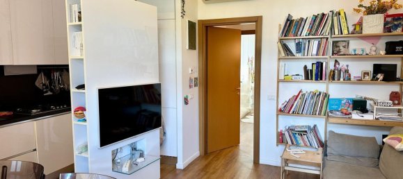 3 bedrooms Apartment in Milan, Italy No. 360743 7