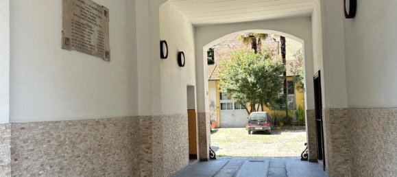 3 bedrooms Apartment in Milan, Italy No. 360743 2