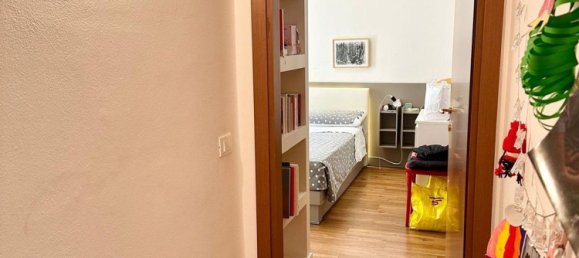 3 bedrooms Apartment in Milan, Italy No. 360743 19