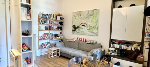 3 bedrooms Apartment in Milan, Italy No. 360743 8