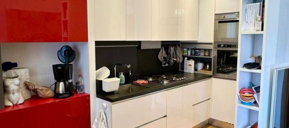 3 bedrooms Apartment in Milan, Italy No. 360743 13