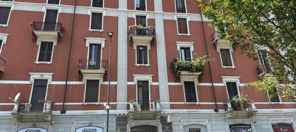 3 bedrooms Apartment in Milan, Italy No. 360743 27