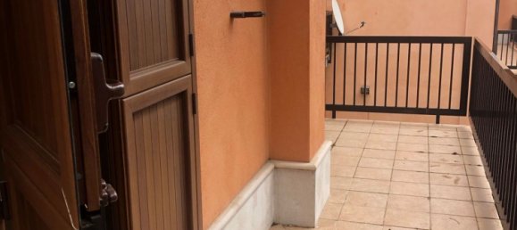 2 rooms Duplex in Campo di Giove, Italy No. 251181 7