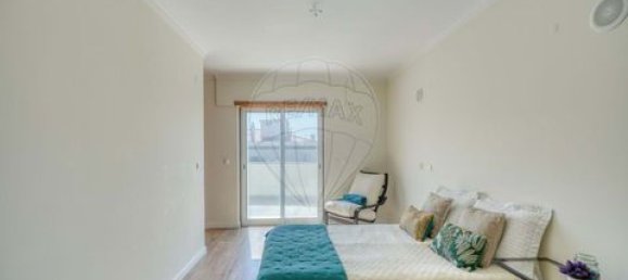 3 bedrooms Penthouse in Cascais, Portugal No. 271068 8