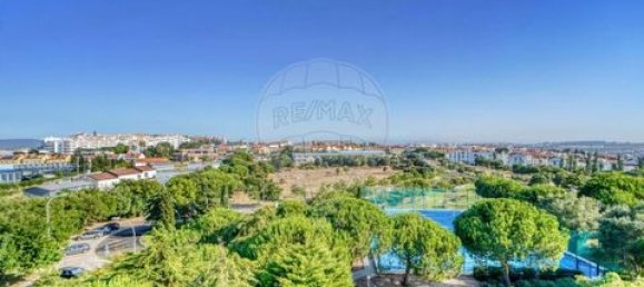 3 bedrooms Penthouse in Cascais, Portugal No. 271068 5