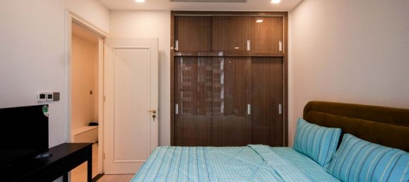 1 room Office in District 1, Vietnam No. 17096 7