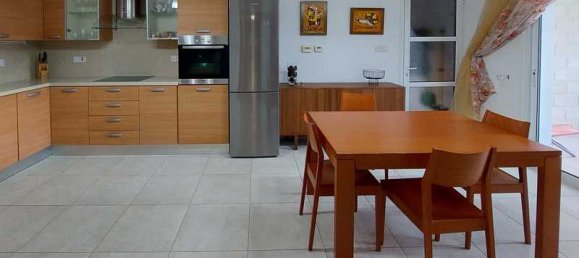 3 bedrooms Commercial property in Agios Tychonas, Cyprus No. 19539 4