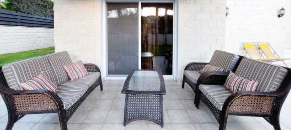 3 bedrooms Commercial property in Agios Tychonas, Cyprus No. 19539 11