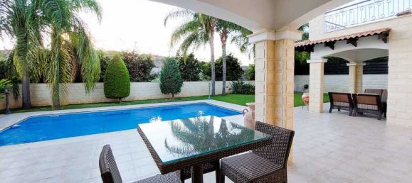 3 bedrooms Commercial property in Agios Tychonas, Cyprus No. 19539 10