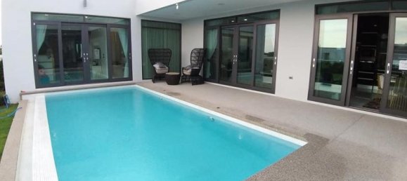 Дом с 5 спальнями в Паттайя, Таиланд № 168 2