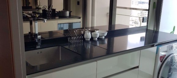 1 bedroom Condo in Bang Rak, Thailand No. 9399 10