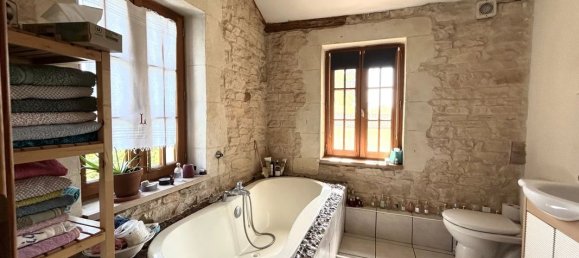 8 bedrooms Castles in Sauze-Vaussais, France No. 340926 11