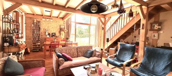 8 bedrooms Castles in Sauze-Vaussais, France No. 340926 4