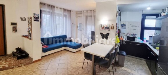 2 bedrooms Apartment in Lentate sul Seveso, Italy No. 192439 2