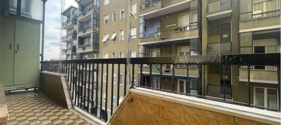 Apartamento de 3 habitaciónes en Cologno Monzese, Italy No. 29442 5