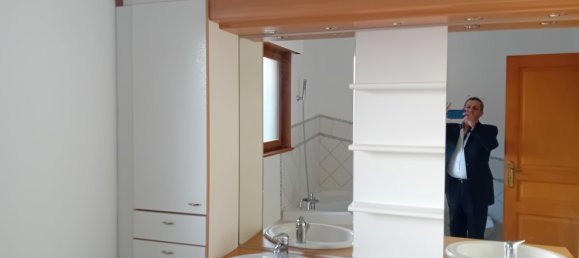 Дом с 4 спальнями в Рубе, Франция № 215068 17