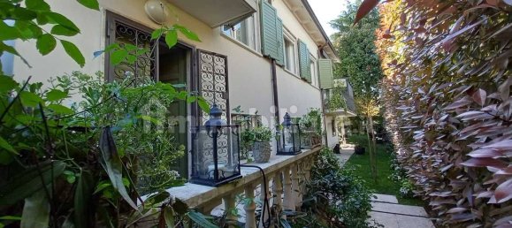 3 bedrooms Villa in Vicenza, Italy No. 168296 3