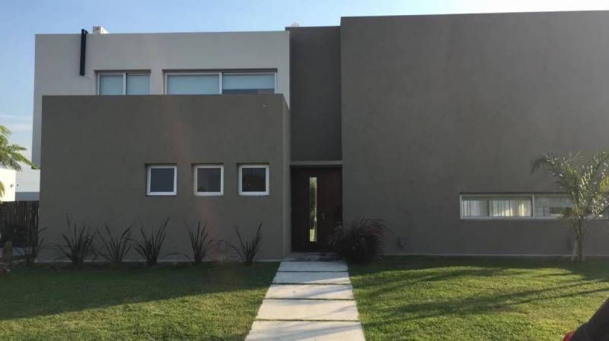 3 bedrooms House in Tigre, Argentina No. 89058