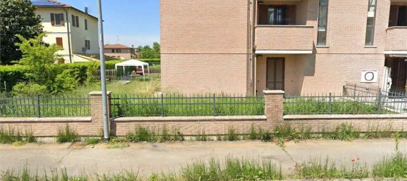 Квартира с 3 комнатами в Кастельфранко Эмилия, Италия № 285870 4