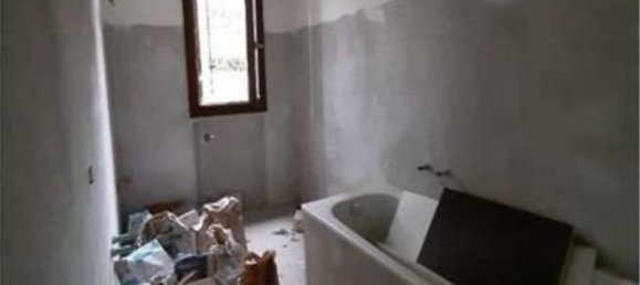 Квартира с 3 комнатами в Кастельфранко Эмилия, Италия № 285870 12