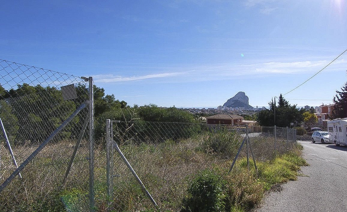  Land in Calpe, Spain No. 9759