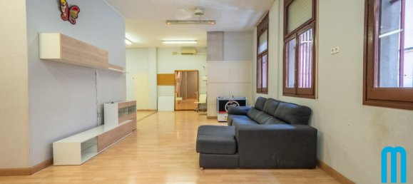 4 bedrooms Apartment in Badalona, Spain No. 64825 3