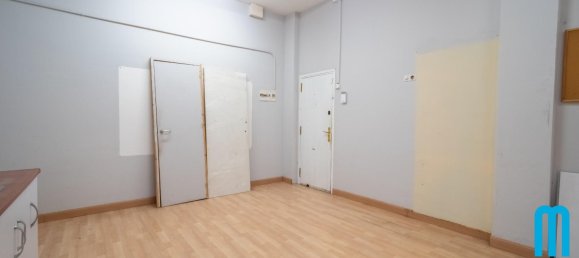 4 bedrooms Apartment in Badalona, Spain No. 64825 8