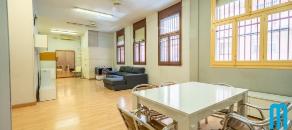 4 bedrooms Apartment in Badalona, Spain No. 64825 4