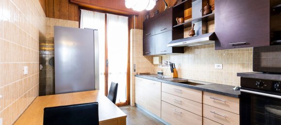 10-salle Villa à Bollate, Italy No. 20933 10