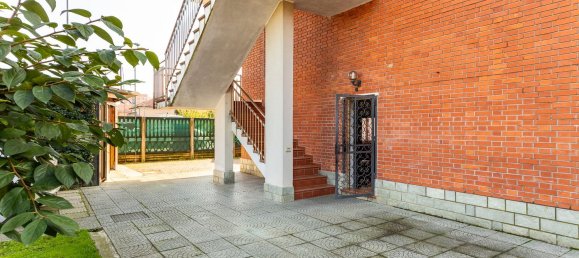 10-salle Villa à Bollate, Italy No. 20933 19