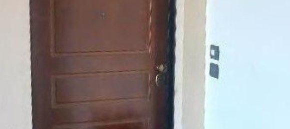 4 bedrooms Apartment in Cavour, Italy No. 200490 3