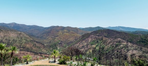 7 bedrooms House in Estepona, Spain No. 115750 7